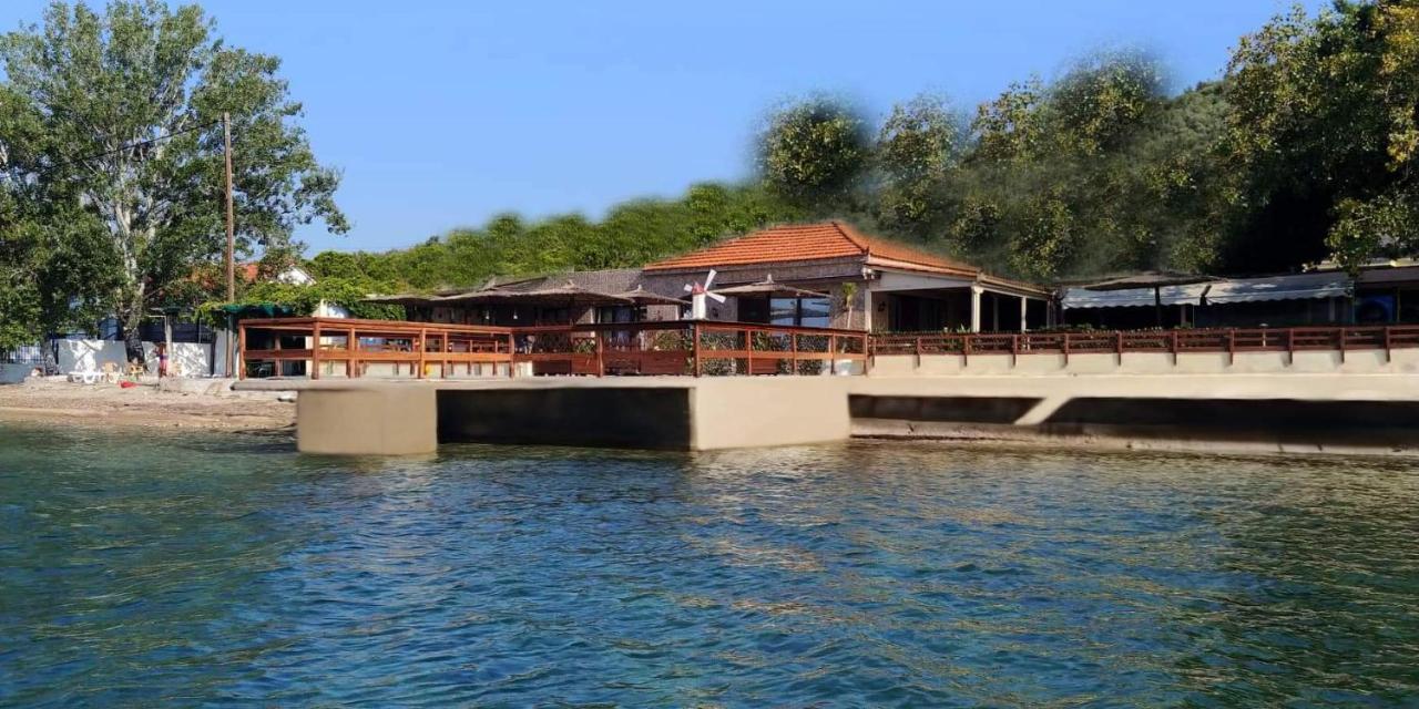 Stone Villa Inside Sea- Kids'Land Platanidia 외부 사진