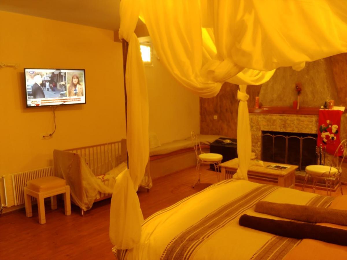 Stone Villa Inside Sea- Kids'Land Platanidia 외부 사진